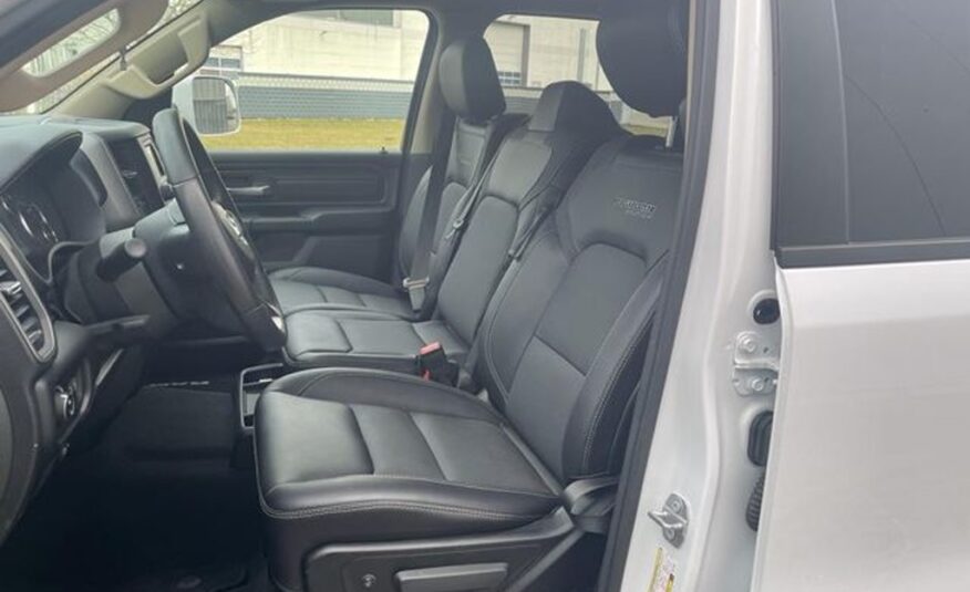 Dodge 5.7 CREWCAB 4×4 HARDTOP  LPG 2019