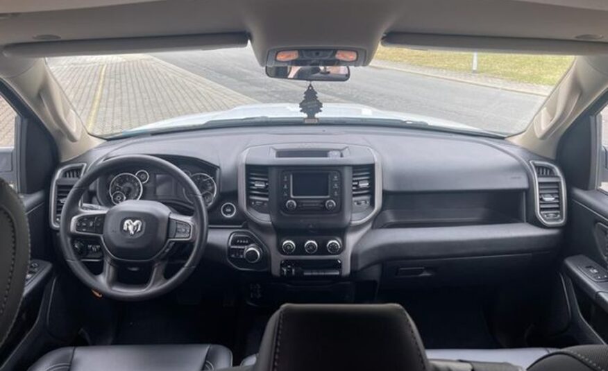 Dodge 5.7 CREWCAB 4×4 HARDTOP  LPG 2019
