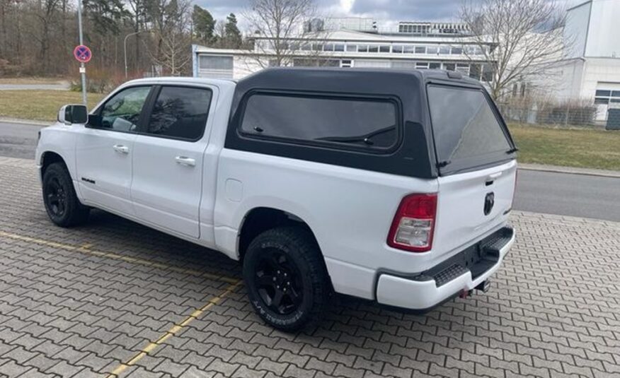 Dodge 5.7 CREWCAB 4×4 HARDTOP  LPG 2019