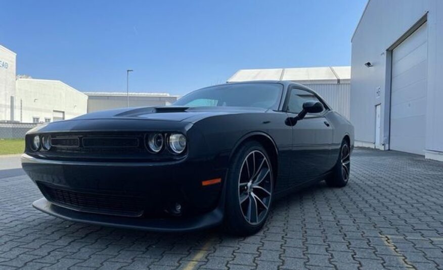 Dodge Challenger 6,4 SRT 8 Automat Navi Kamera