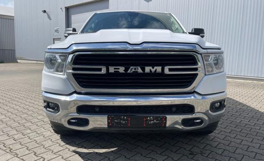 Dodge 5.7 LONGBE CREWCAB 4×4 LPG