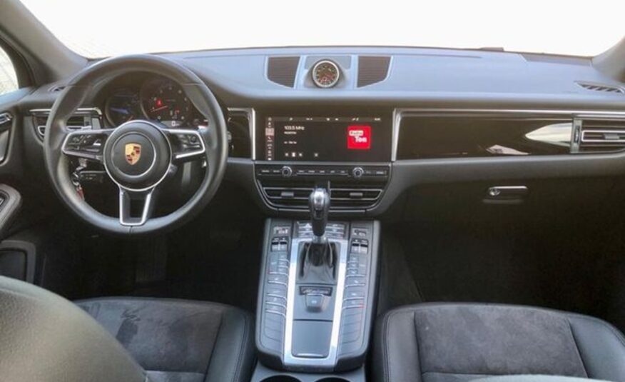 Porsche Macan 2.0 Facelift Chrono Lane Keeping LED