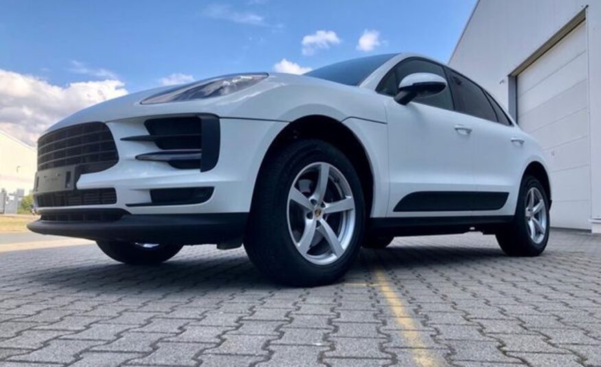 Porsche Macan 2.0 Facelift Chrono Lane Keeping LED