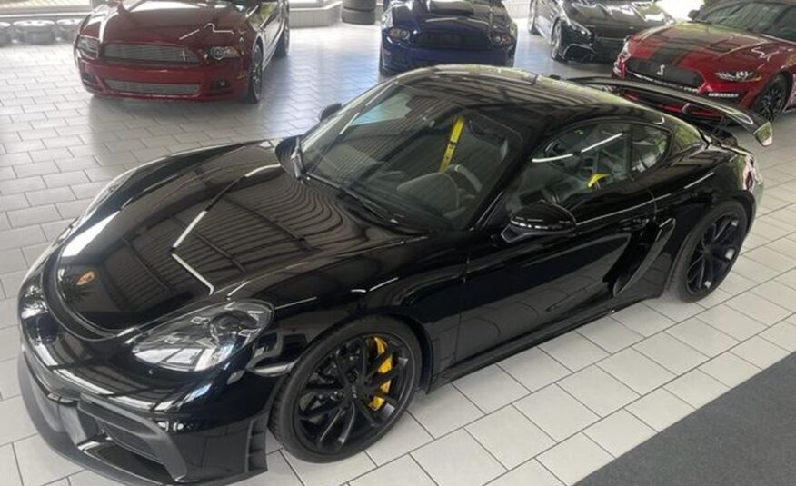 Porsche Cayman 718 GT4 PCCB Clubsport