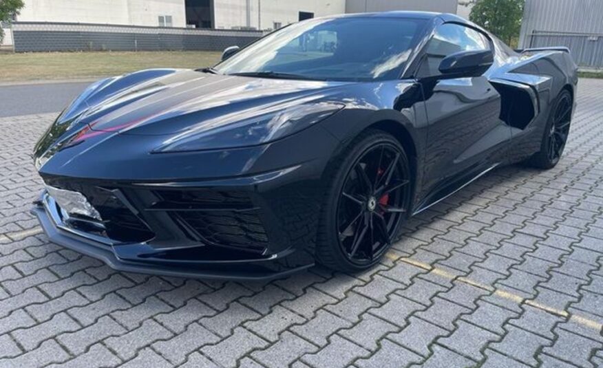 Corvette C8 Launch Edit 3LT Z51 EU Targa  Ihned k dispozici