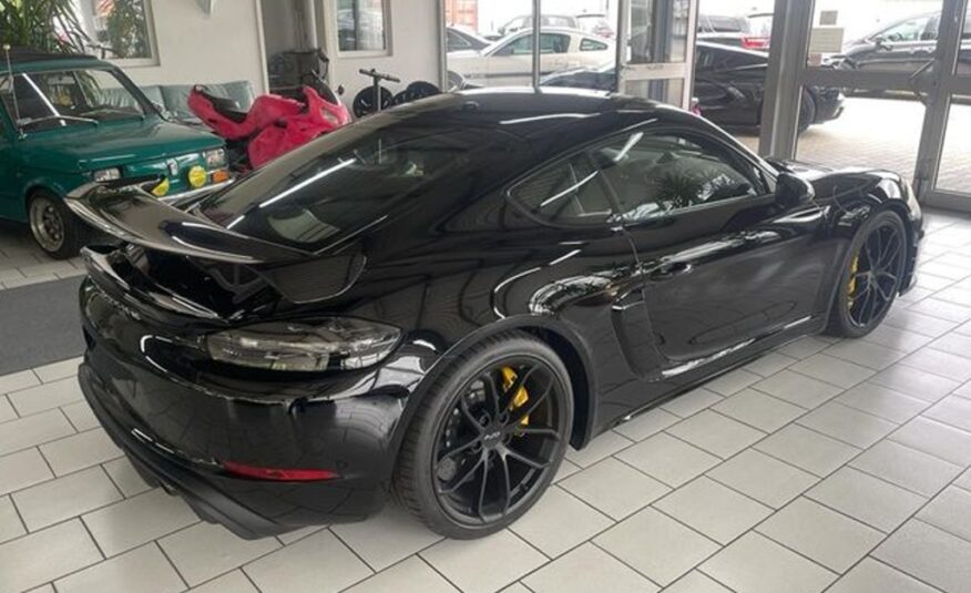 Porsche Cayman 718 GT4 PCCB Clubsport
