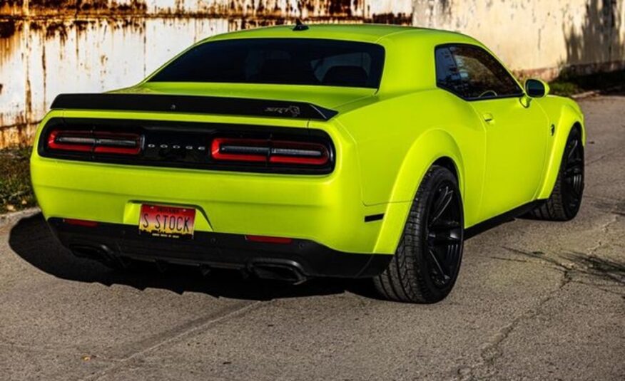 Dodge Challenger SUPERSTOCK 818 PS !!! WIDEBODY