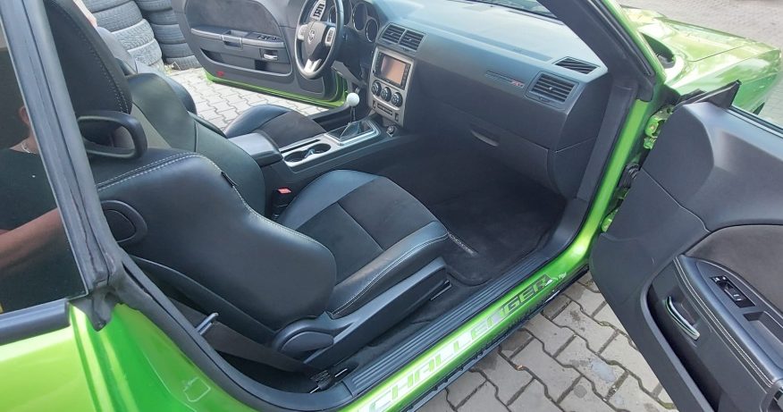 Dodge Challenger SRT8 392 Green with Envy – Jediný v CZ