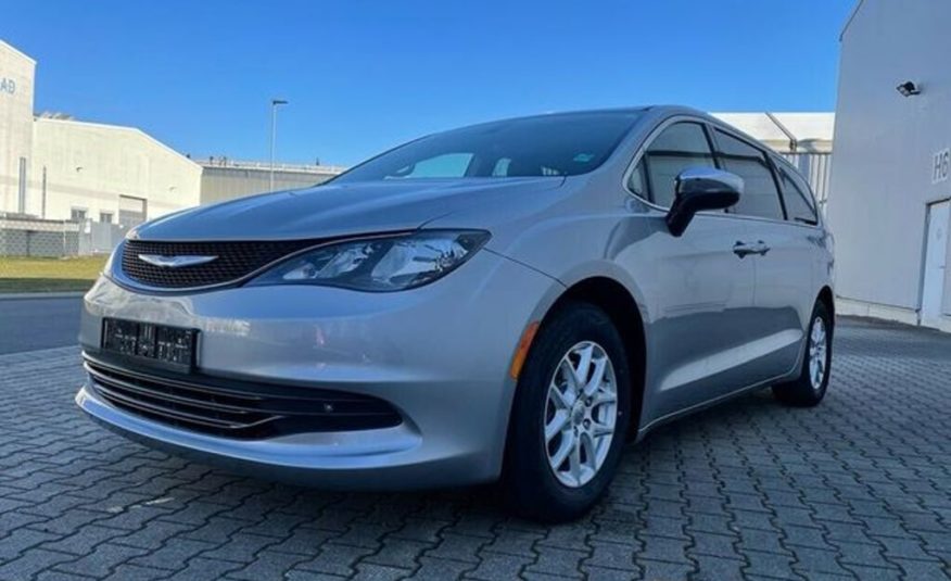 Chrysler Pacifica 3.6 LPG  kamera 7míst Navi