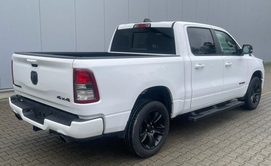 Dodge 5.7  CREWCAB 4×4 LPG 2020