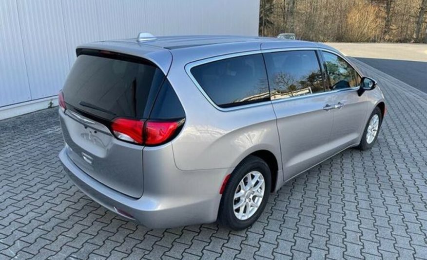 Chrysler Pacifica 3.6 LPG  kamera 7míst Navi