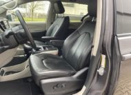 Chrysler Pacifica 3.6 LPG  kůže kamera 8místná