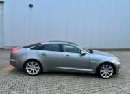 Jaguar XJ 5.0 V8 s dlouhým rozvorem