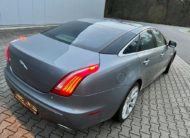 Jaguar XJ 5.0 V8 s dlouhým rozvorem