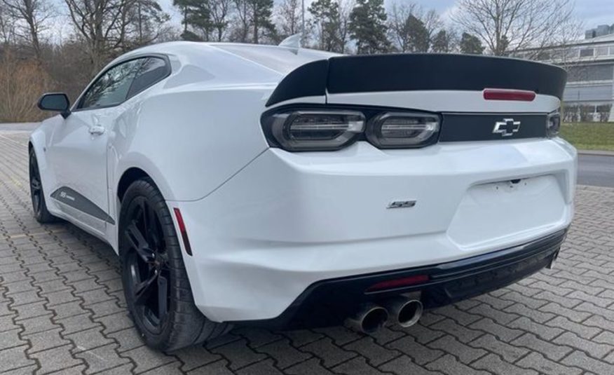 Chevrolet SS 6.2 V8 Coupe manuál kůžeLED