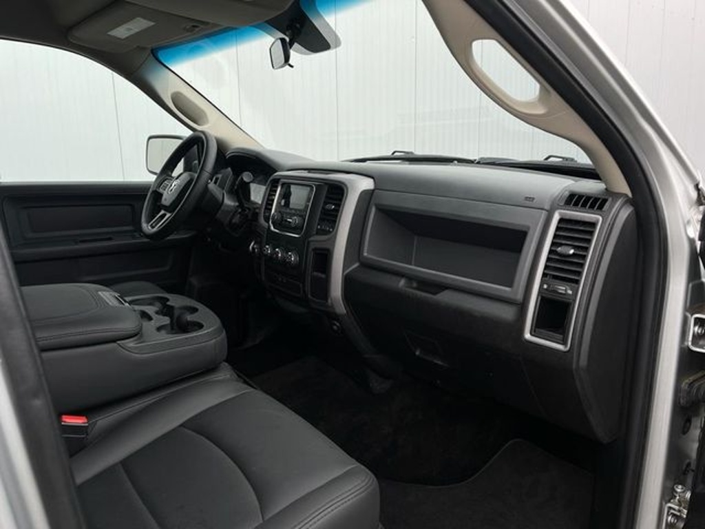Dodge 5.7 4X4 MONSTER OFFROAD 4″ Rambox Crewcab LPG 6 místný