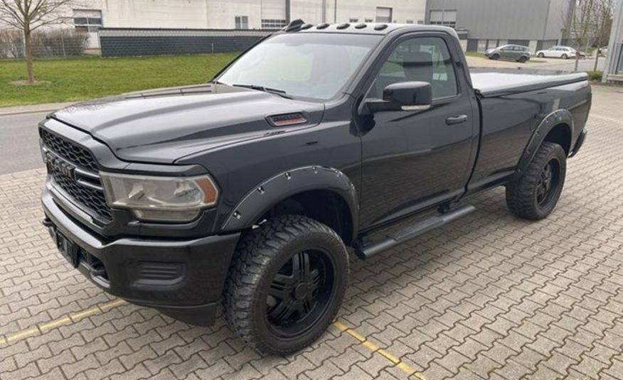 Dodge RAM 2500 6,4  Singlecab Longbed 4X4 LPG 3 místný