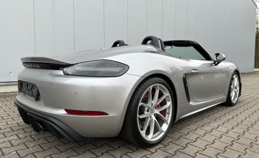 Porsche 718 Boxster Spyder 4.0 Bose