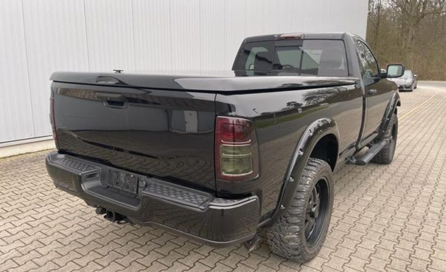 Dodge RAM 2500 6,4  Singlecab Longbed 4X4 LPG 3 místný