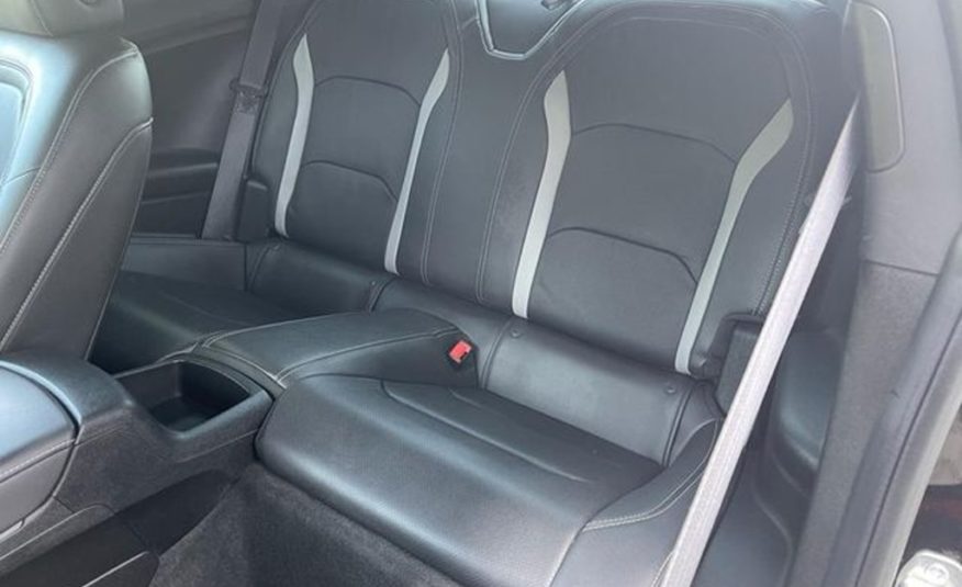 Chevrolet SS 6.2 V8 Coupe Automatic  Bose b