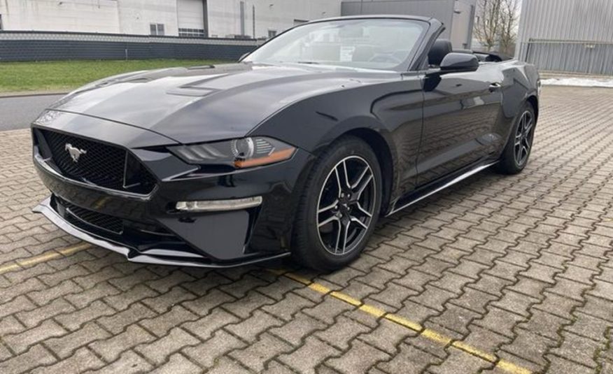 Ford Mustang Cabrio 2.3 Eco Boost LED