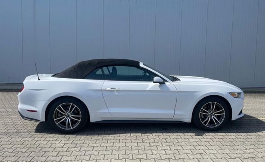 Ford Mustang Cabrio 2.3 Eco Boost