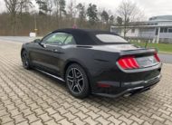 Ford Mustang Cabrio 2.3 Eco Boost LED