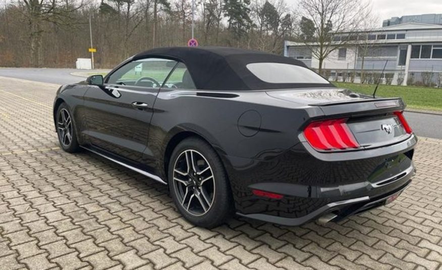 Ford Mustang Cabrio 2.3 Eco Boost LED