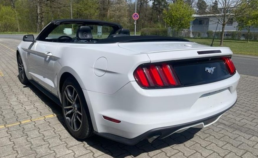 Ford Mustang Cabrio 2.3 Eco Boost