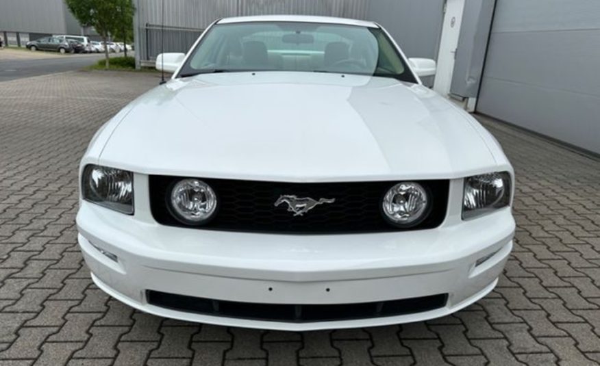 Ford Mustang GT 4.6 Coupe V8 Premium