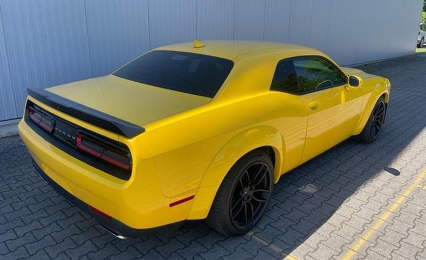 Dodge Challenger 6.4 SRT widebody