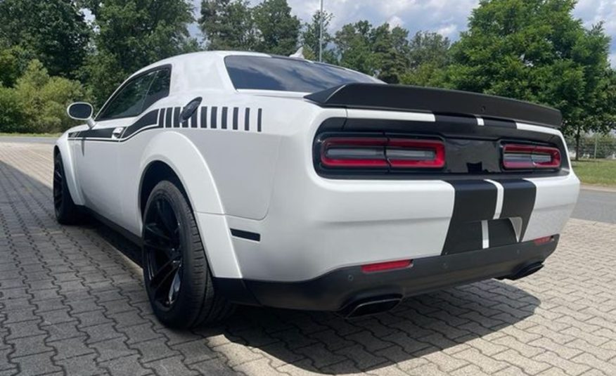 Dodge Challenger 6.4 SRT widebody kůže