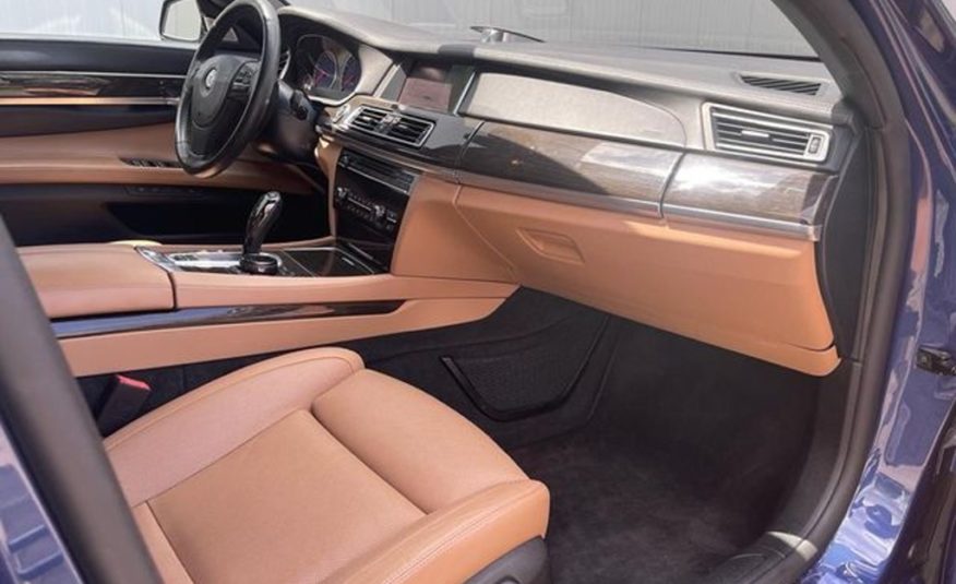 BMW ALPINA B7 4.4 bi-turbo