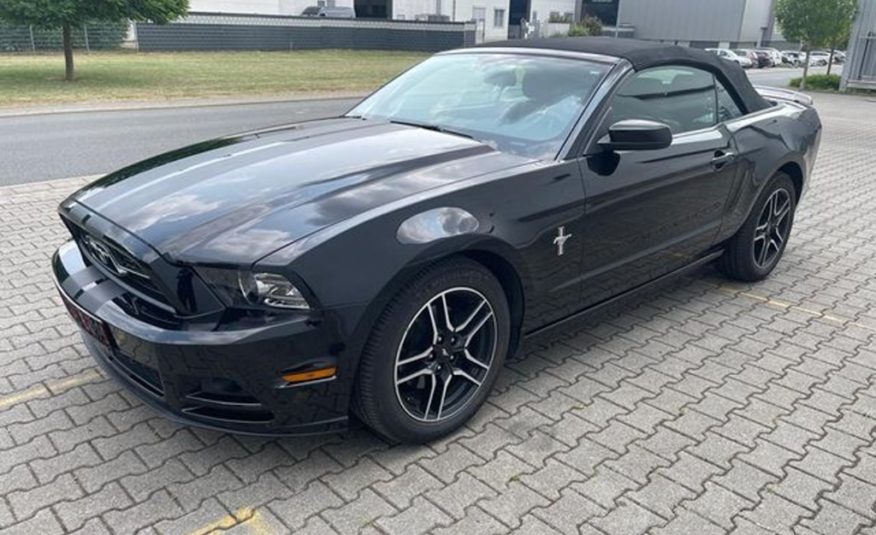 Ford Mustang 3.7 Kabrio AutomatXenon Shaker Premier
