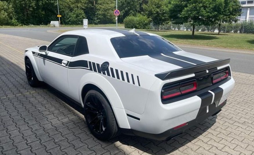 Dodge Challenger 6.4 SRT widebody kůže