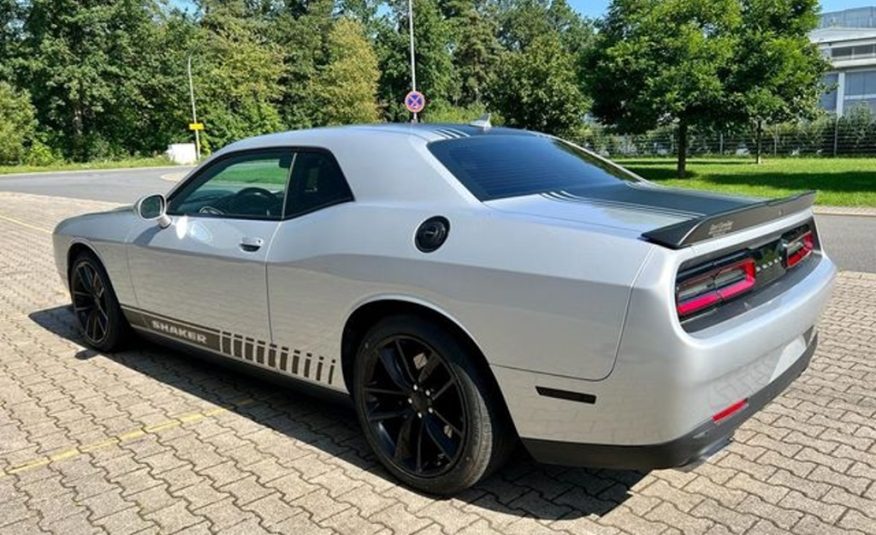 Dodge Challenger 6.4 SRT Shaker
