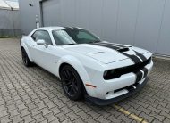 Dodge Challenger 6.4 SRT 8