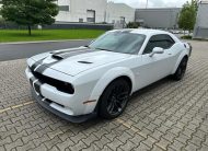 Dodge Challenger 6.4 SRT 8
