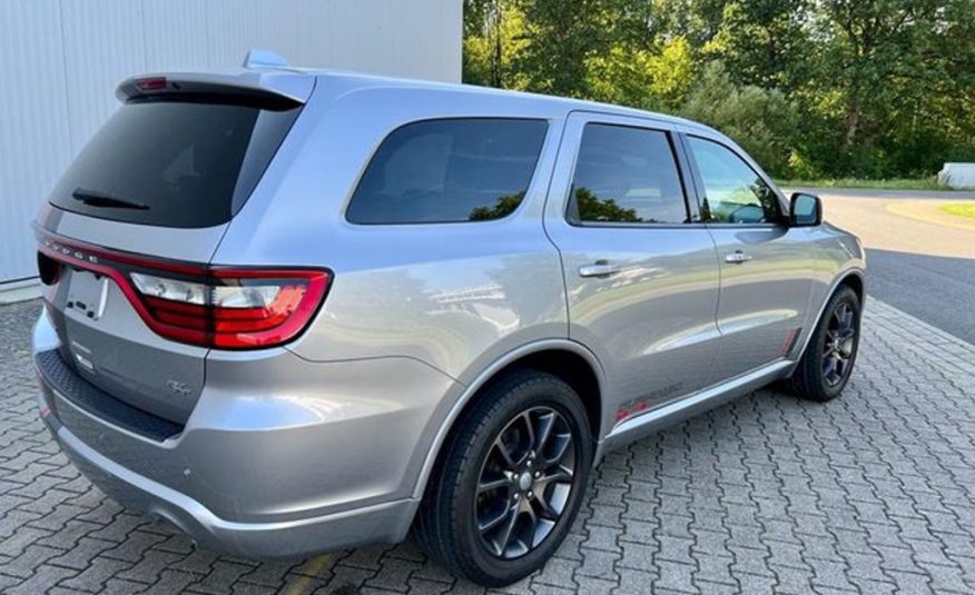 Dodge Durango 5.7 R/T 7místný 8rychlostní 4×4