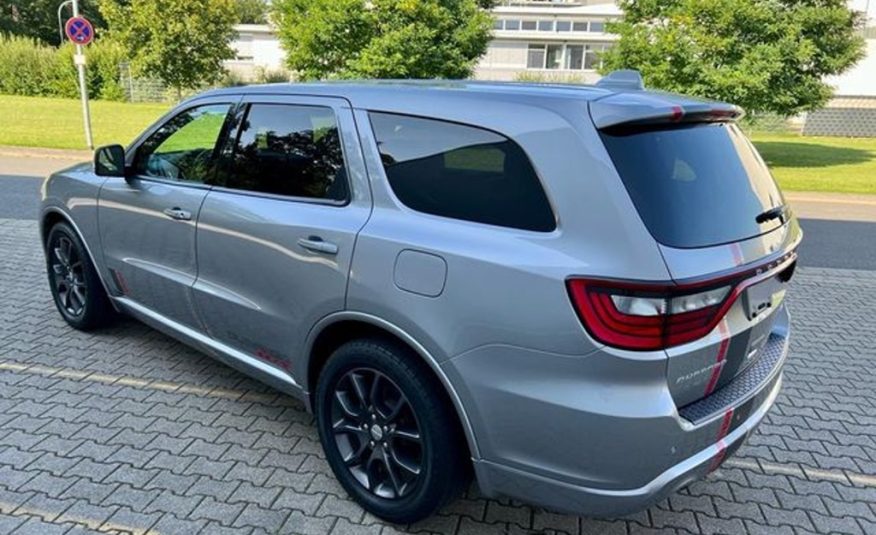 Dodge Durango 5.7 R/T 7místný 8rychlostní 4×4