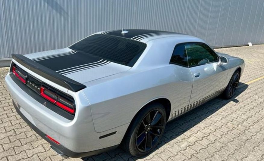 Dodge Challenger 6.4 SRT Shaker