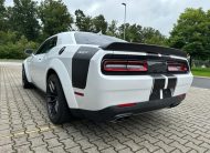 Dodge Challenger 6.4 SRT 8