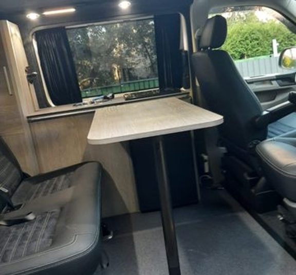 Volkswagen T6 4Motion California Izolovaný obytný