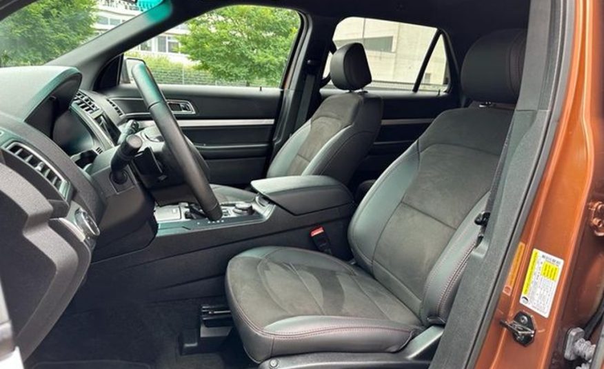 Ford Explorer 2.3 AWD XLT LED Navi Kůže 7míst