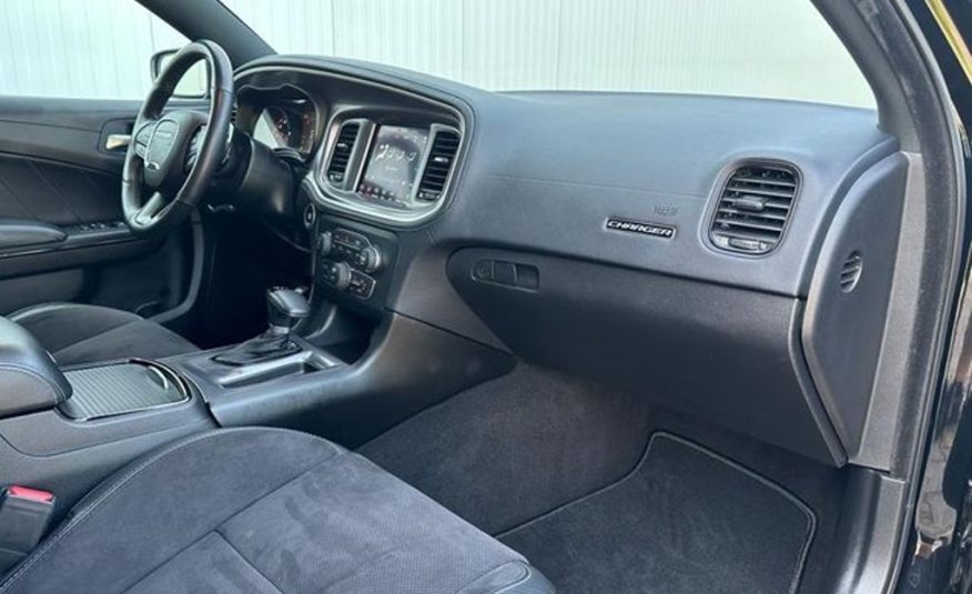 Dodge Charger 5.7 R/T Super track