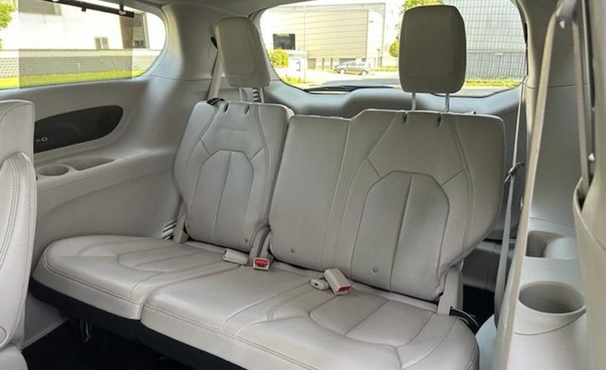 Chrysler Pacifica 3.6 E-Hybrid  ACC 360 kamera LED