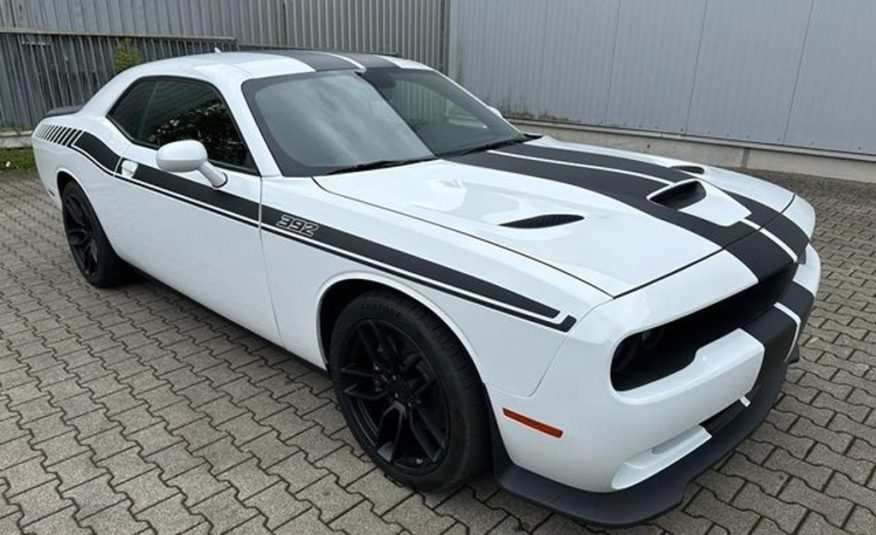 Dodge Challenger 6.4 SRT