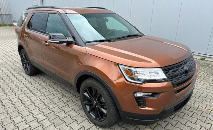 Ford Explorer 2.3 AWD XLT LED Navi Kůže 7míst