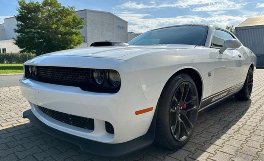 Dodge Challenger 6.4 SRT Shaker