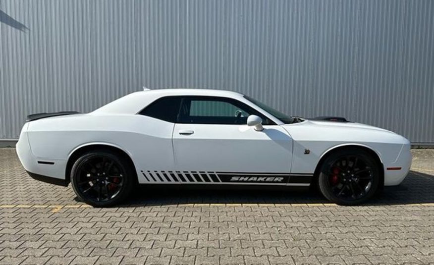 Dodge Challenger 6.4 SRT Shaker